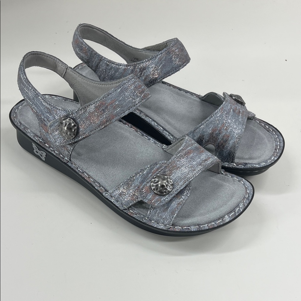 New Alegria Vienna Smoke Strap Sandals in Silver/Grey Size 37